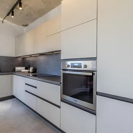 Apartman Heated Luxury Poolside Retreat In St Julian S *