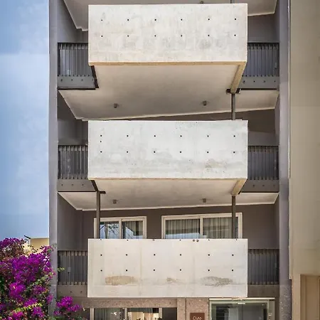 Heated Private Jacuzzi Penthouse Breathtaking Seaview *