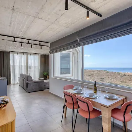Heated Private Jacuzzi Penthouse Breathtaking Seaview Appartamento