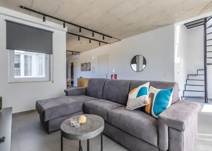 Heated Luxury Poolside Retreat In St Julian S